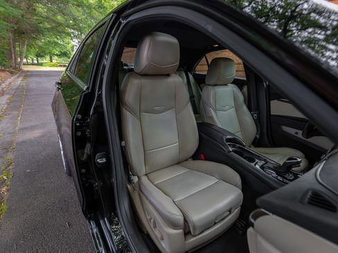 Used 2018 Cadillac ATS Premium Luxury RWD image 12