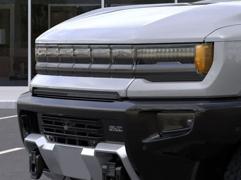 New 2026 GMC Hummer EV 4x4 Crew Cab image 13