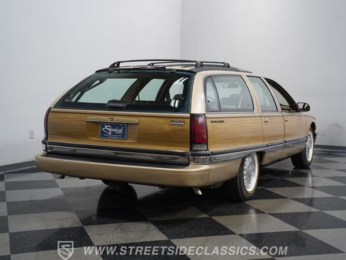 Used 1996 Buick Roadmaster Estate RWD image 12