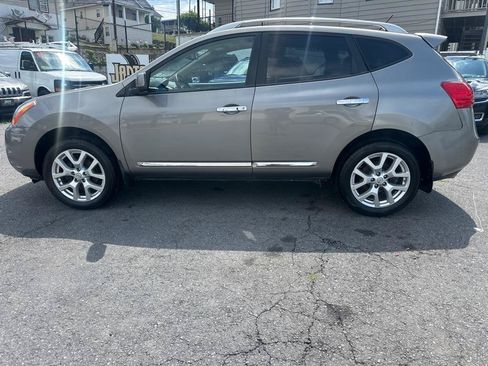 Used 2012 Nissan Rogue SL AWD/4WD image 6