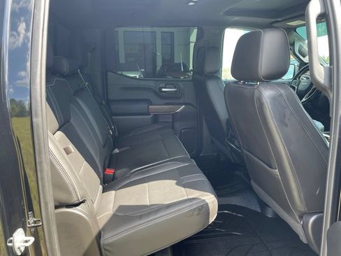 Used 2021 Chevrolet Silverado 1500 High Country w/ Technology Package AWD/4WD image 38