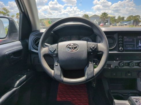 Used 2020 Toyota Tacoma SR w/ SR Convenience Package RWD image 12