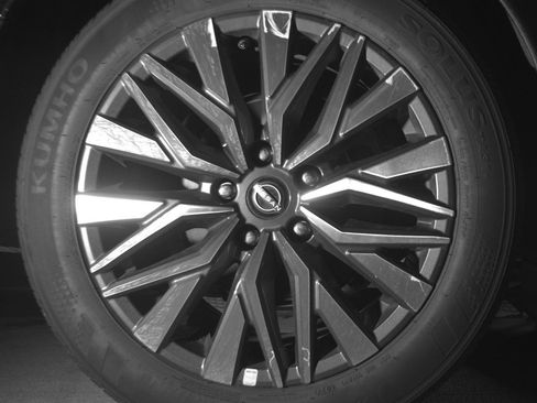 Used 2025 Nissan Altima 2.5 SV image 15