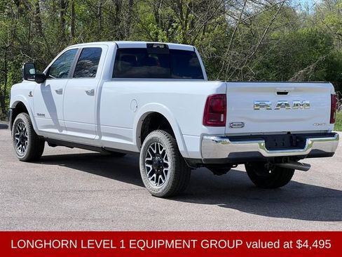 Used 2025 RAM 2500 Limited AWD/4WD image 14