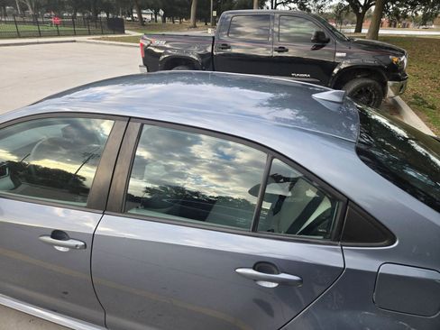 Used 2020 Toyota Corolla L image 9