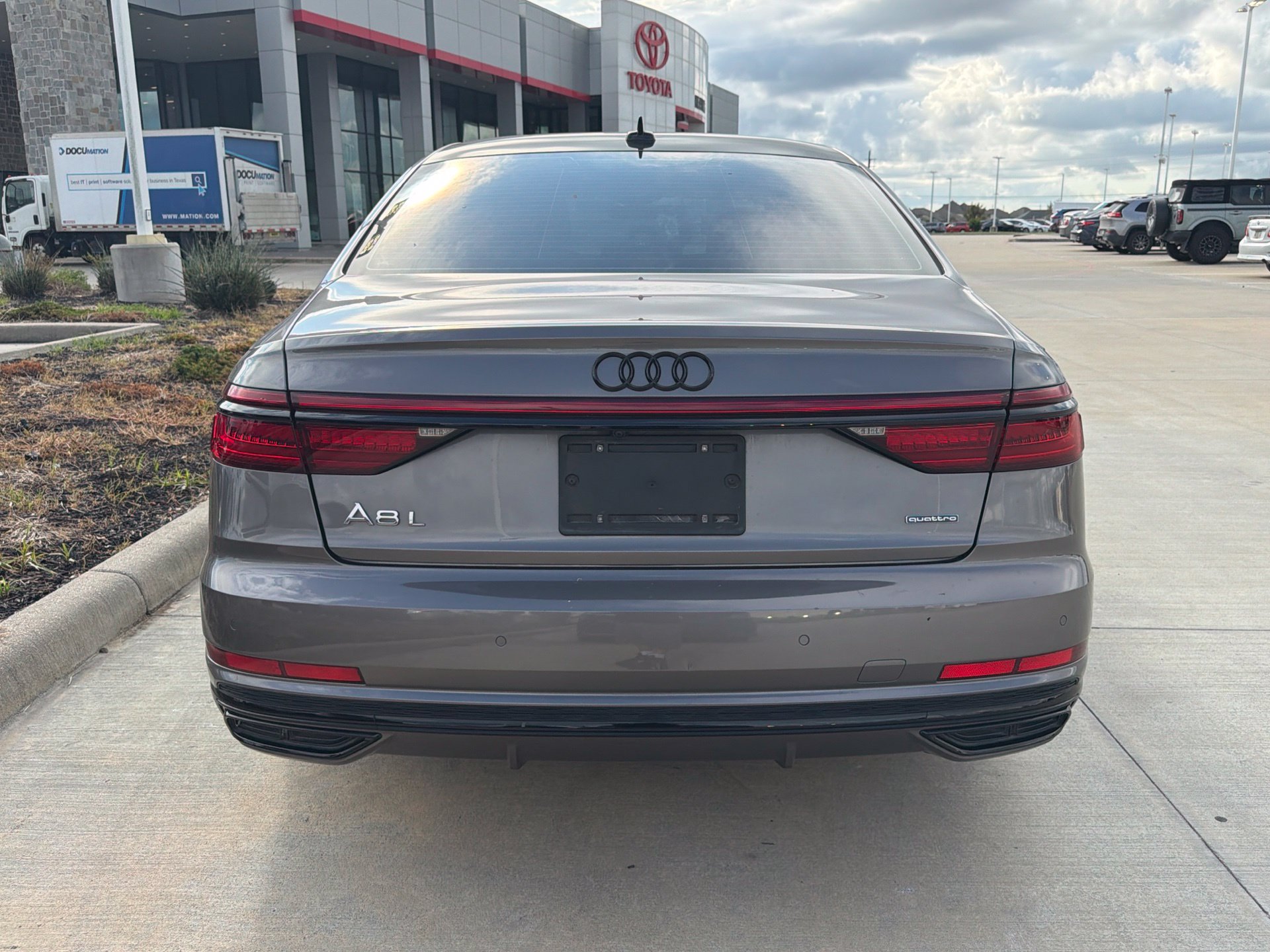 Used 2021 Audi A8 L 4.0T AWD/4WD image 4