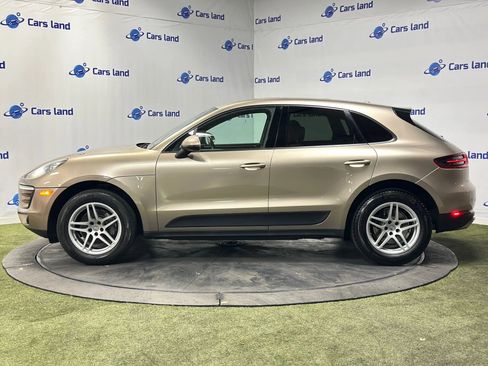 Used 2017 Porsche Macan image 7