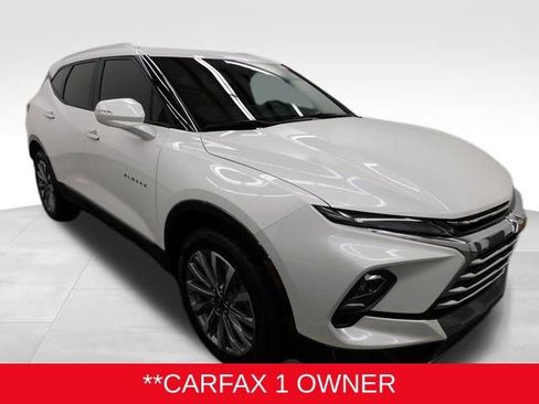 Used 2024 Chevrolet Blazer Premier w/ Driver Confidence II Package image 2