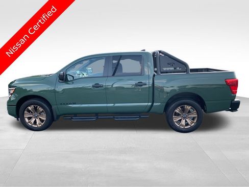 Used 2024 Nissan Titan SV w/ SV Bronze Edition Package AWD/4WD image 2