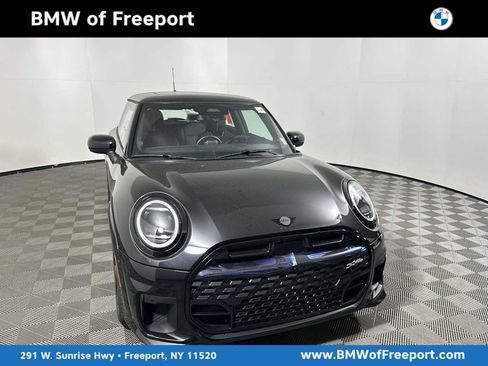 New 2026 MINI Cooper S image 1