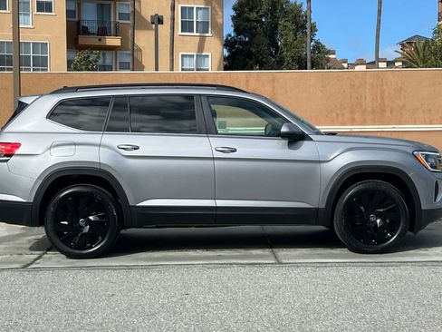 New 2026 Volkswagen Atlas SE AWD/4WD image 3