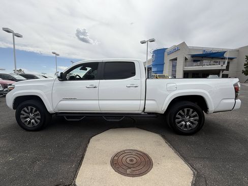 Used 2023 Toyota Tacoma Limited AWD/4WD image 8