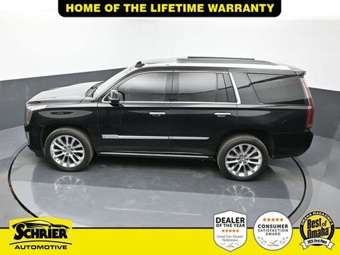 Used 2020 Cadillac Escalade Premium Luxury image 65