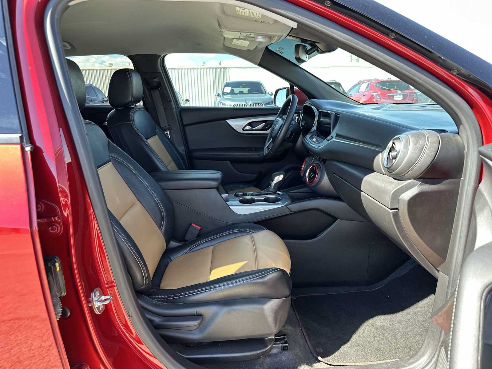Used 2022 Chevrolet Blazer LT FWD image 22
