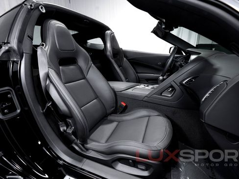 Used 2019 Chevrolet Corvette Grand Sport w/ Carbon Flash Badge Package RWD image 58