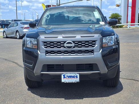 New 2025 Nissan Frontier SV image 2