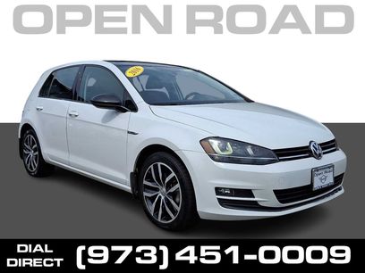 Used 2016 Volkswagen Golf SE w/ Lighting Package