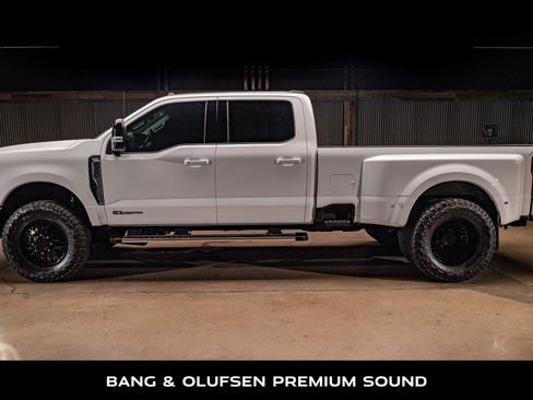 Used 2026 Ford F350 Lariat AWD/4WD image 6