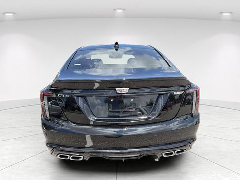 Used 2025 Cadillac CT5 V w/ LPO, ONYX Package RWD image 5