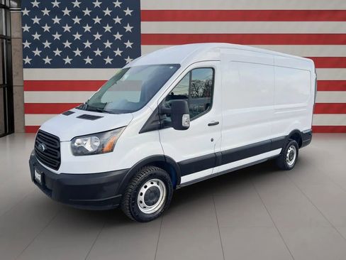 Used 2019 Ford Transit 250 148 Medium Roof image 7