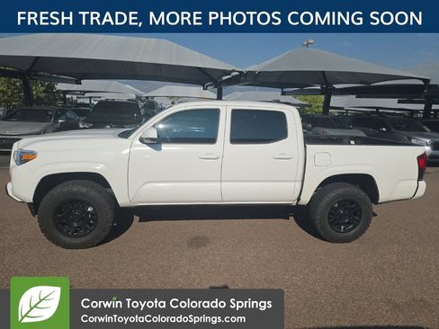 Used 2023 Toyota Tacoma SR AWD/4WD image 4