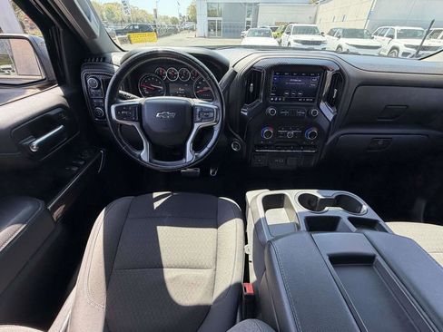 Used 2019 Chevrolet Silverado 1500 RST AWD/4WD image 19