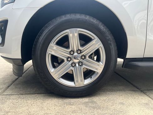 Used 2020 Ford Expedition XLT w/ Equipment Group 201A image 28