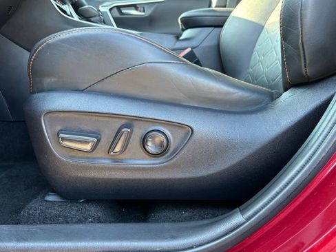 Used 2024 Toyota RAV4 Adventure image 13