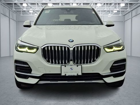 Certified 2022 BMW X5 xDrive40i image 2