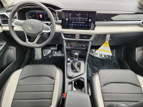 New 2026 Volkswagen Taos SEL AWD/4WD image 16