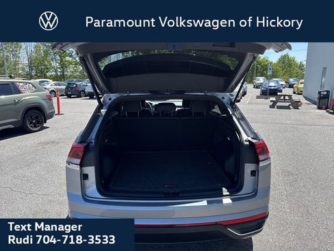 New 2026 Volkswagen Atlas Cross Sport SE AWD/4WD image 11