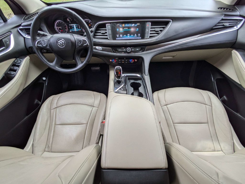 Used 2019 Buick Enclave Essence FWD image 15