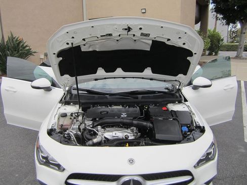 Used 2020 Mercedes-Benz CLA 250 image 13