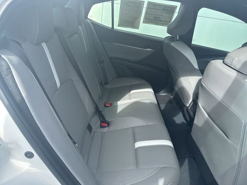 Used 2025 Toyota Camry SE image 29