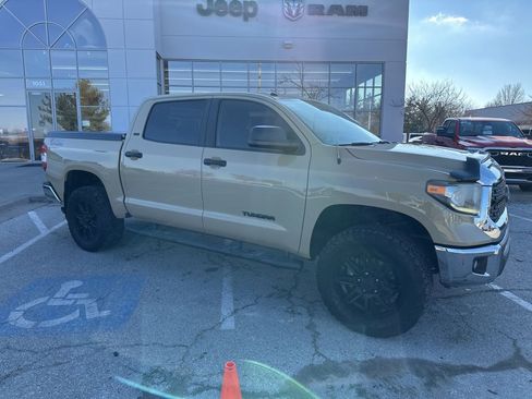 Used 2019 Toyota Tundra SR5 image 37