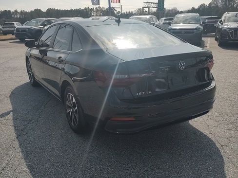 Used 2024 Volkswagen Jetta S image 5