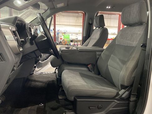 Used 2022 Ford F150 XLT w/ Equipment Group 301A Mid image 8