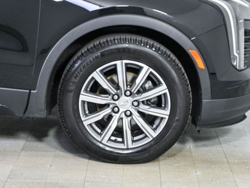 Used 2019 Cadillac XT4 Sport w/ Cold Weather Package FWD image 40