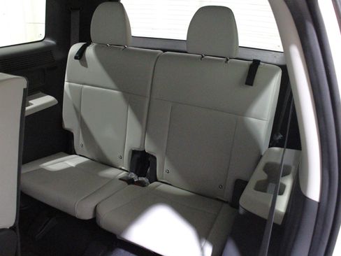 Used 2025 Hyundai Santa Fe SEL AWD/4WD image 26
