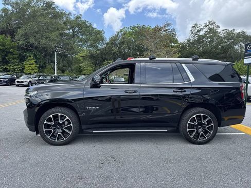 Used 2022 Chevrolet Tahoe LT w/ LT Signature Package RWD image 11