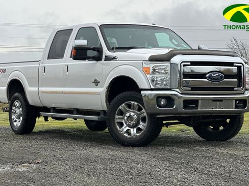 Used 2013 Ford F350 Lariat w/ Lariat Chrome Pkg image 1