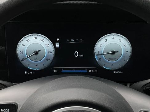 Used 2024 Hyundai Elantra SEL FWD image 15