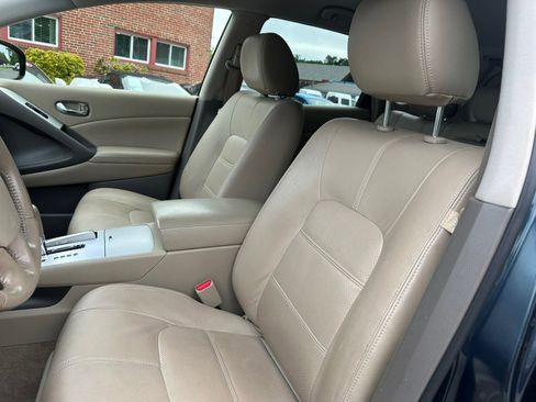 Used 2014 Nissan Murano SV w/ Value Package AWD/4WD image 13