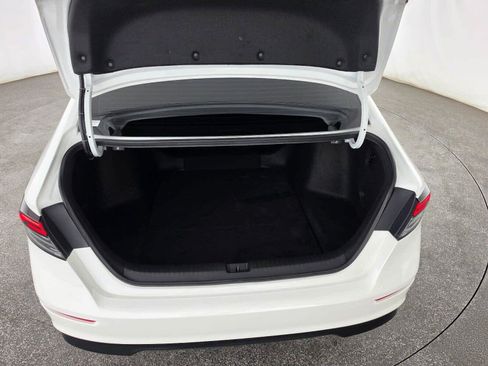 Used 2023 Honda Accord EX image 14
