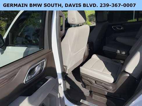 Used 2021 Chevrolet Tahoe LT w/ LT Signature Package image 32