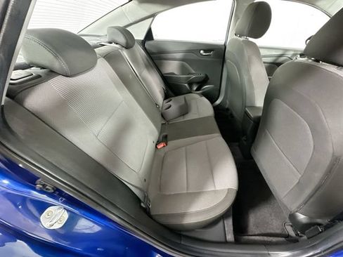 Used 2022 Hyundai Accent Limited w/ Cargo Package FWD image 27