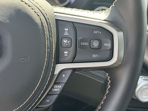 New 2026 RAM 1500 Tungsten w/ Trailer Tow Group AWD/4WD image 11
