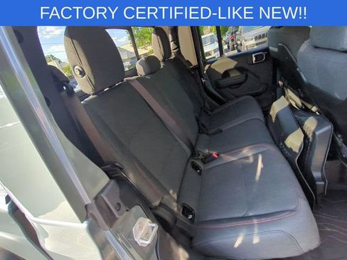Certified 2025 Jeep Gladiator Rubicon w/ Convenience Group AWD/4WD image 30