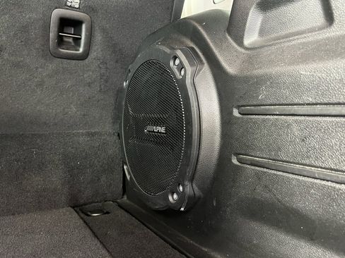 Used 2023 Jeep Wrangler Unlimited image 35