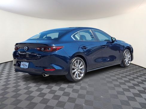 Used 2023 MAZDA MAZDA3 s FWD image 5